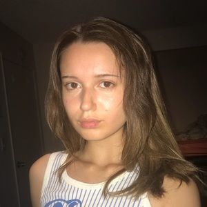 Meet your Posher, Carie